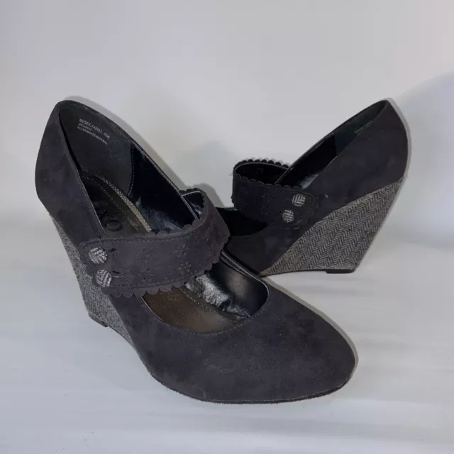 Xoxo Nesee Black Suede Like Mary Jane Wedge  Size Women’s 10M. EB5