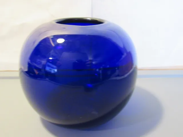 Vintage Blenko Glass Ball Style Vase  Cobalt Blue  5" Tall  W19S