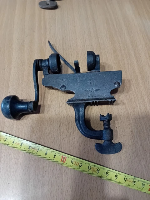 ANCIEN SERTISSEUR A levier a cartouches CHASSE calibre 16 brevete sgdg