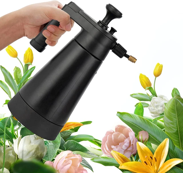Black Pump Sprayer, 0.4 Gallon Garden Sprayer, Manual Hand Lawn Pressure Sprayer