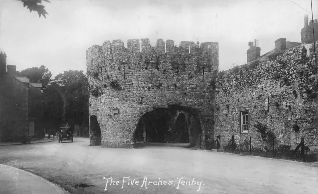The Five Arches Tenby Vintage Car Wales Postcard Unposted Harvey Barton