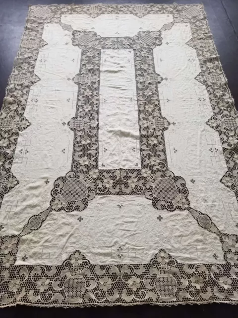 Vintage Cream Madeira Embroidered Cutwork Table Cloth 250x165cms