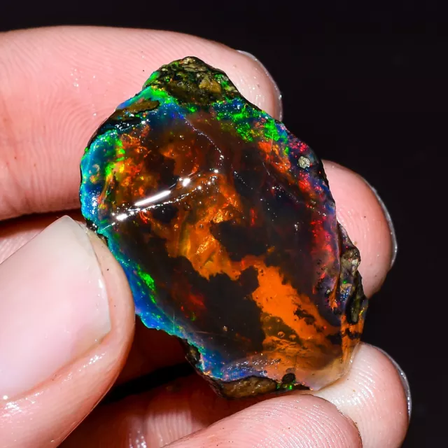 Opal rough Pierre Précieuse Welo Feu Noir Brut Cristal ethiopian 40 Carats