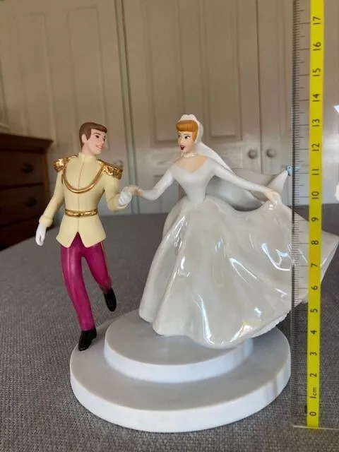 Disney figurine - Cinderella & Prince Charming - Walt Disney Collection 2