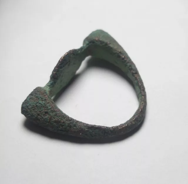 Ancient Bronze Ring,Metal detector find,estimated Majapahit Kingdom eras