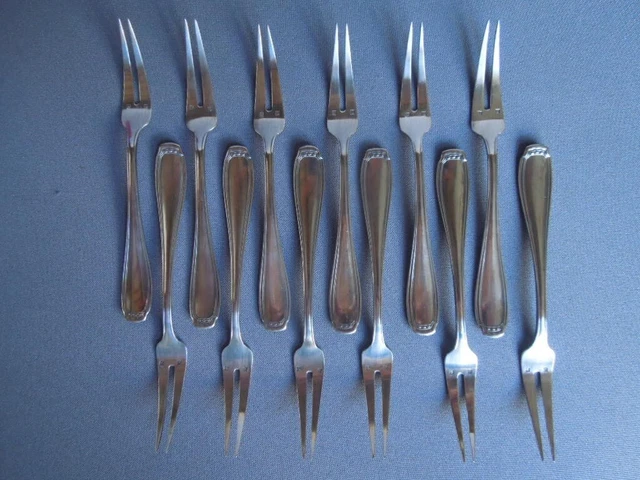 12 FOURCHETTES À escargots en métal argenté modèle  GRAND PRIX  style art déco EUR 115,00