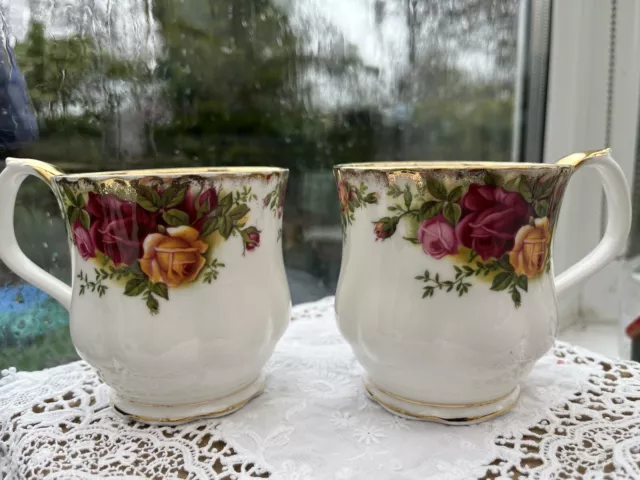 VTG Pair Of Royal Albert Old Country Roses Footed Mug England Gold Trim