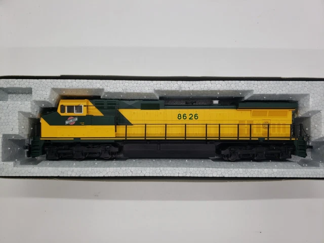 HO Scale KATO 37-1301 CNW Chicago & North Western C44-9W Diesel #8626 -DCC Ready