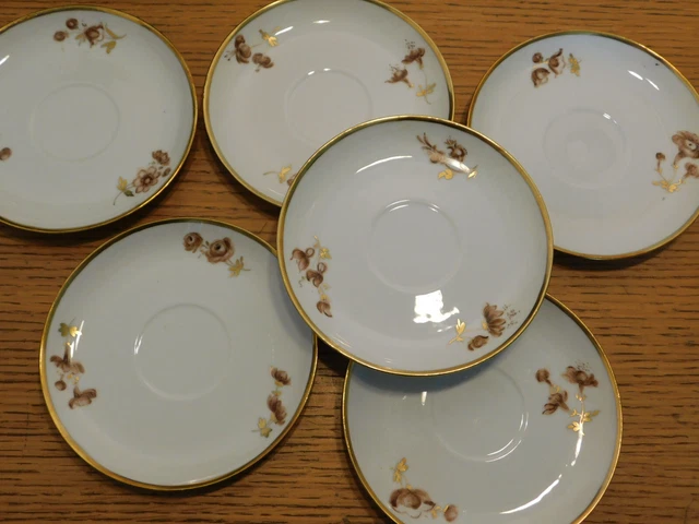 LOT 5 sous TASSE à CAFE assiette PORCELAINE fleurs dorée de LIMOGES H.J france