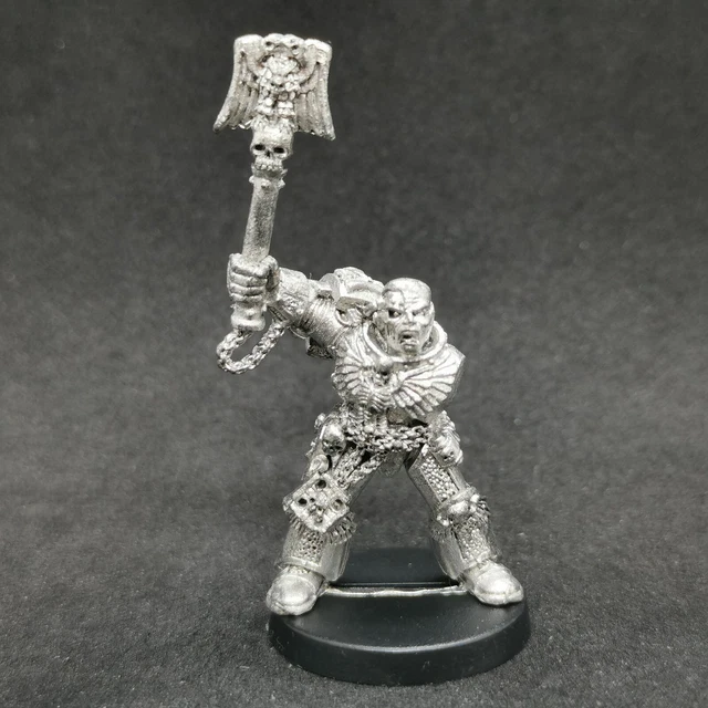 WARHAMMER 40K SPACE Marine Ultramarines Chaplain Cassius Painted Metal OOP EUR 44,90 - FR