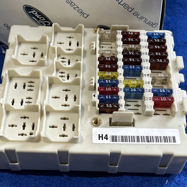 GENUINE NEW FORD Focus Mk1 fuse panel junction box 98AG 14A073CH 25.27