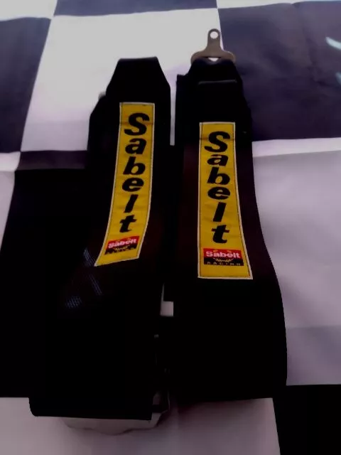 Red Bull F1 Race cinture di sicurezza usate. Usato in gara ma in ottime condizioni.