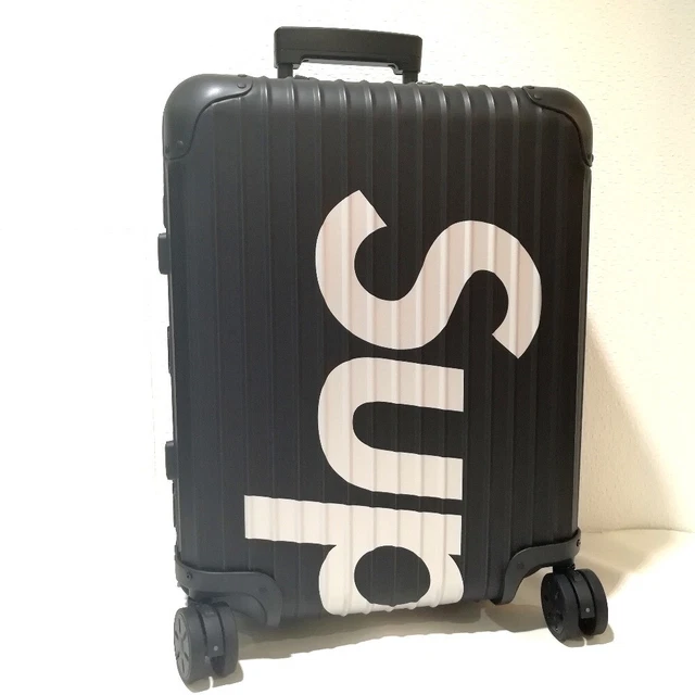 BORSA DA VIAGGIO INUTILIZZATA SUPREME x RIMOWA Collaborazione