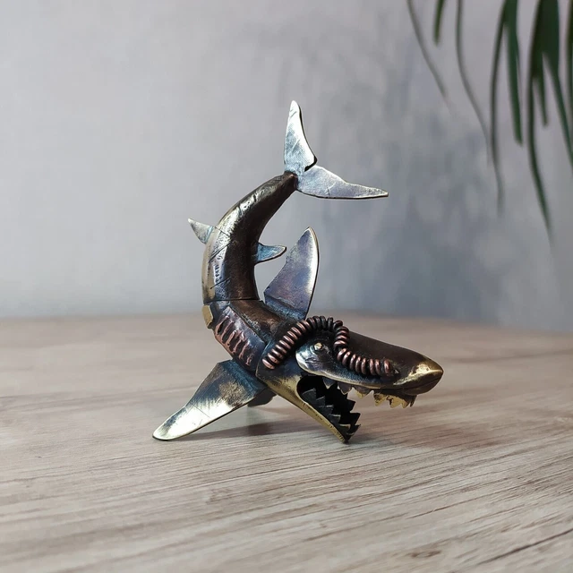 Accendino a benzina vintage squalo fatto a mano Steampunk