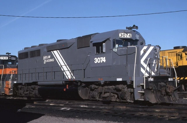 Original Slide: National Helm Leasing GP40 3074 - ex Illinois Central Gulf