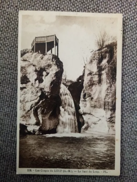 Cpa Les Gorges Du Loup Le Saut Du Loup