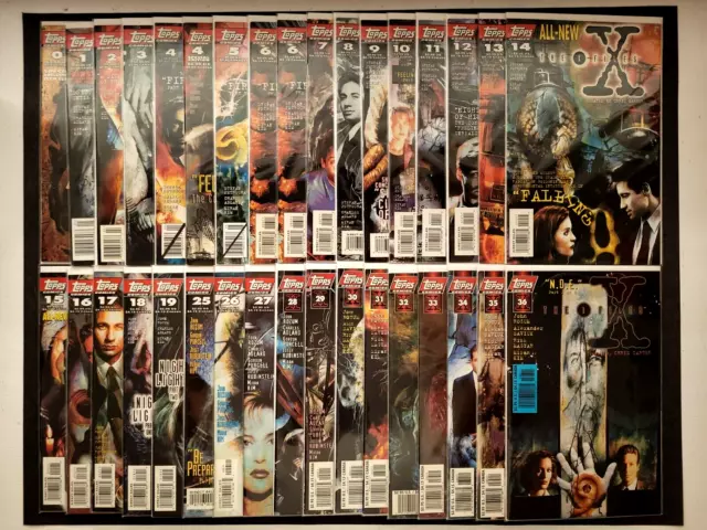 Huge Comic Lot (44 Books) Topps 1995 X-Files 0-19,25-36, Annuals + Mags & Extras