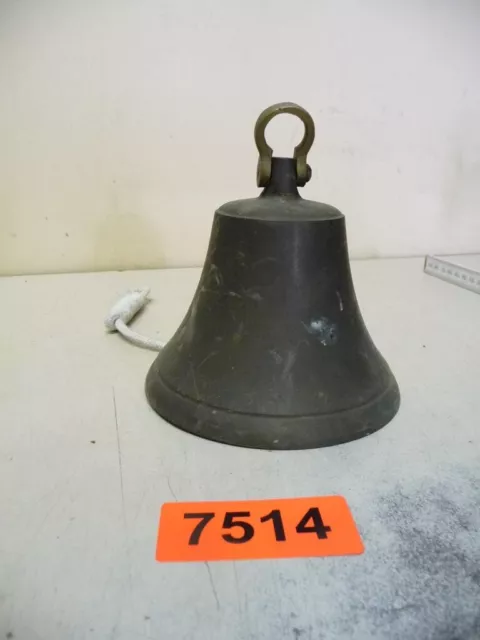 7514. Campana de bronce antigua campana de casa campana de mano timbre