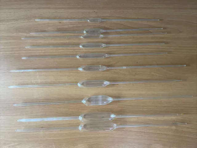 Lotto 10 pipette con bulbo in vetro da diversi ml, strumenti scientifici, usate