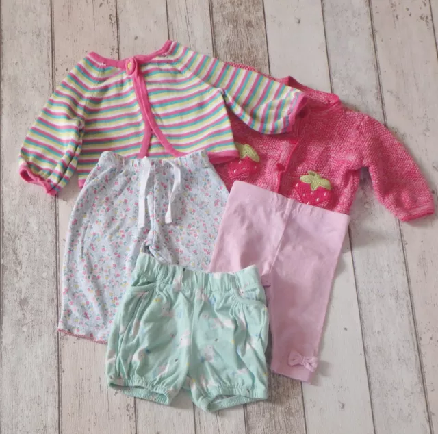 ** FAB Baby Girl 5 Piece Clothing Bundle - Mixed Brands (0 - 3 months) **