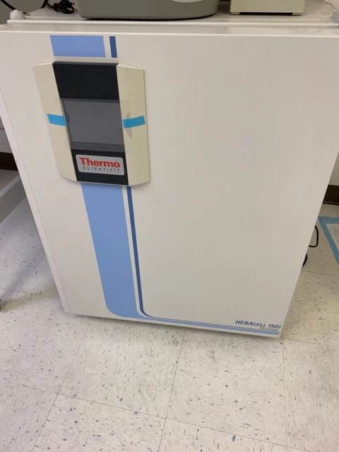 New Thermo Scientific Heracell 150i CO2 150L incubator with new Airgas kit