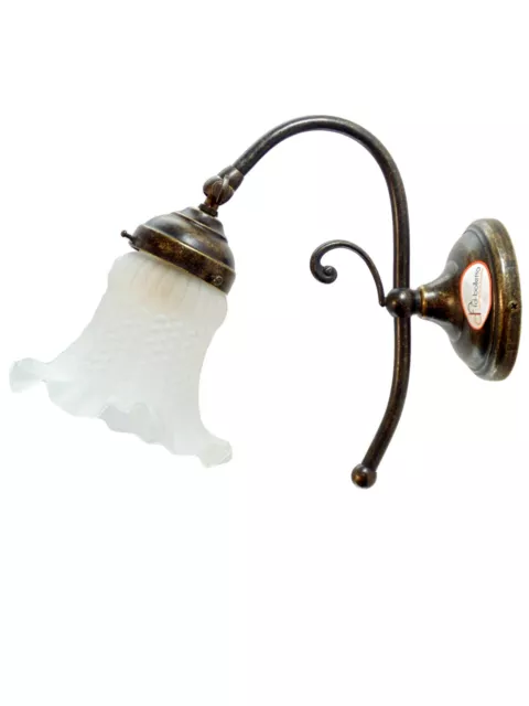 Applique ottone brunito,lampada liberty illuminazione parete vetro bianco ar20