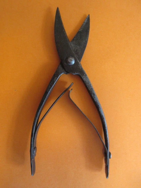 Rebschere, Gartenschere, Winzer, Weingärtner, Weinbau, Rosenschere