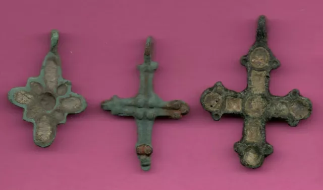 Lote De 3 Rusia Bronce Ortodox Cruz Ca 1050 11-12th Viking Bizantino 669