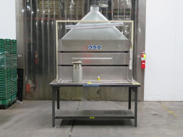 6 FT Industrial Dust Fume Workstation T183587