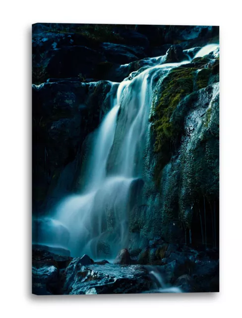 Wandbild Wasserfall, Felsen mit Moos bewachsen, künstliche Farben, Wand-Deko