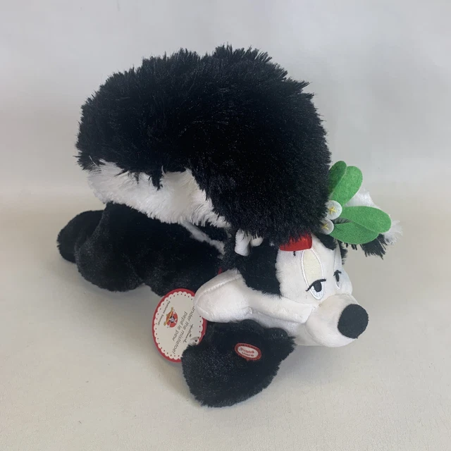 HALLMARK UNDER THE Mistletoe Looney Toons Pepe Le Pew Talking Christmas