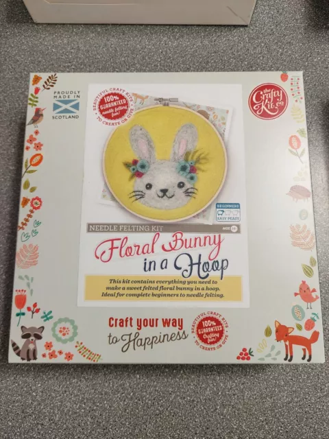 The Crafty Kit Company - Floral Bunny in a Hoop - NEEDLE FELTING KIT