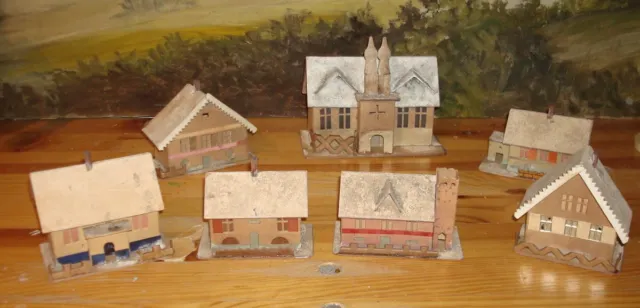 7 alte Miniatur Papp Miniaturhäuser Winter 1950 Erzgebirge