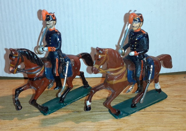 Lot De 20 Cavaliers à Cheval En Plomb Peint - 25 Mm (échelle 1:72) - Premier Empire Français - Occasion - Lot 42