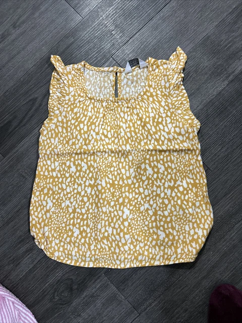 Girls summer clothes bundle age 5-6 years 3