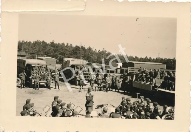 Foto Wk II Wehrmacht Flotta Quartier Camp Camion Willkommen Concerto L1.72