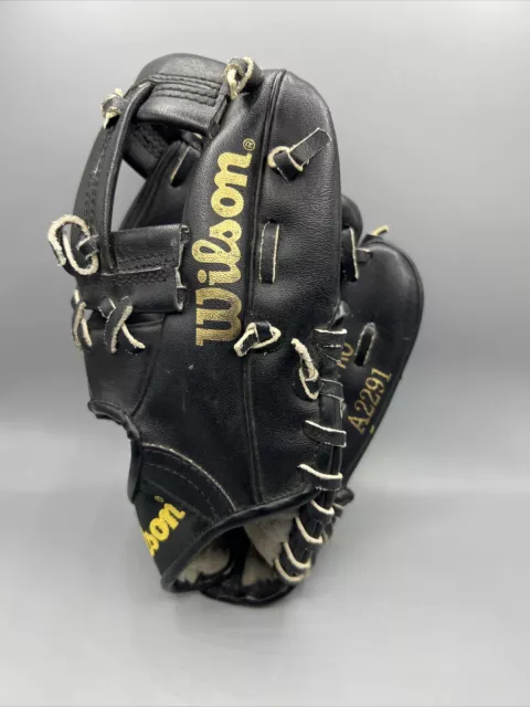 Wilson A2291 Mini-Pro Youth Mitt RHT Baseball Teeball Glove 9'' Black