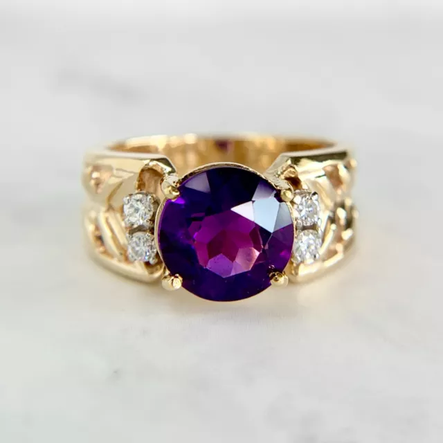 14K Gelbgold Amethyst und Diamant Öffnung Lorbeer Design Statement Ring