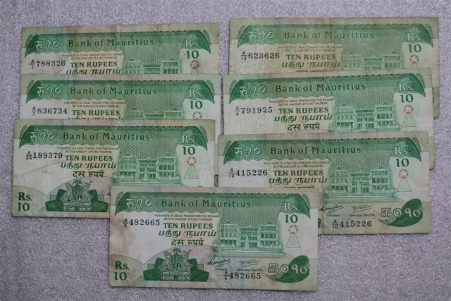 Mauritius - 7 Old Banknotes B27 #145
