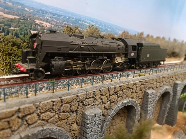 LOCOMOTIVE A VAPEUR 141 R 1187 FUEL SNCF LIVREE VERTE A FILETS Rouges Digital Sound