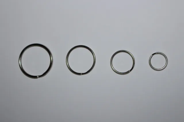 Lot d'anneaux brisés 30, 25, 20 et 15mm argentés pour création porte clef