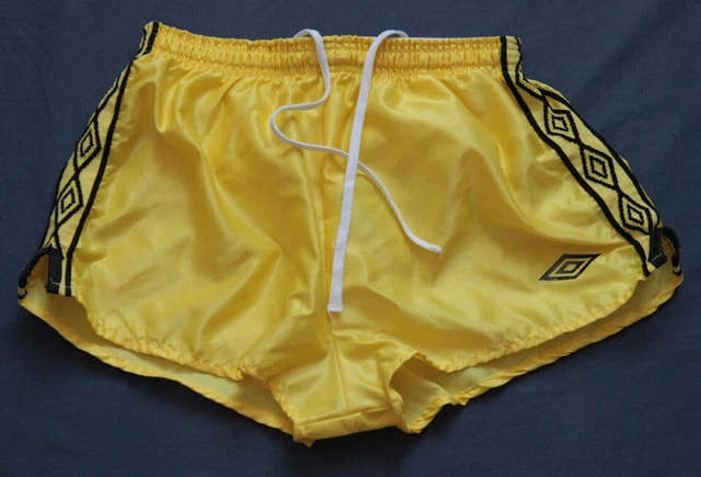 Umbro Short de gardien de but pour homme avec bordure contrastée, noir