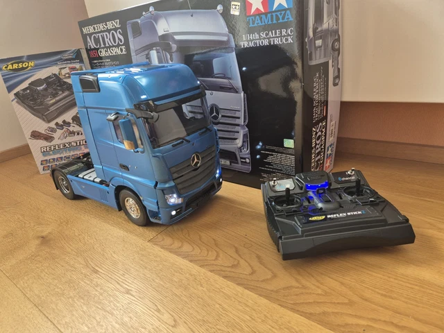 CAMION / LKW / Truck Mercedes MP3 Tamiya 1:14 Rc Tamiya + Emisora EUR 2.000,00 - FR