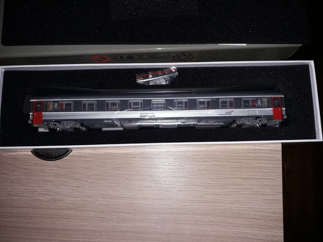 L.S. Models SNCF CORAIL 1ère cl. logo nouilles (Neu (gemäss