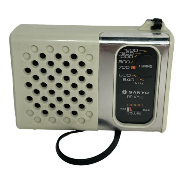 Sanyo RP 1250 Pocket AM Radio 3” x 4” Vintage