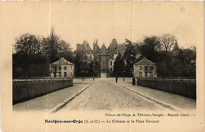 CPA AK Savigny-sur-ORGE - Le Chateau et la Place Davoust (488867)