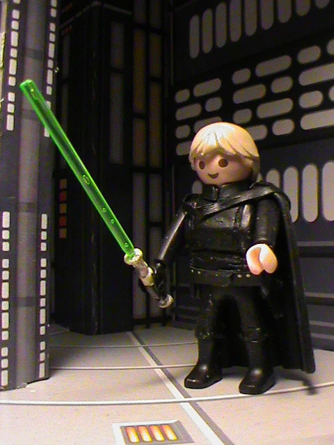 PLAYMOBIL PERSONNALISÉ EMPEREUR PALPATIN STAR WARS (VENGEANCE DES SITH )REF-0010