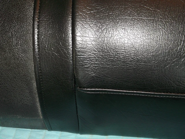 thumbnail interactive-video image 1 of New Replacement Seat Cover Fits Arctic Cat Z370 Z440 Z570 ZL500 ZL550 ZL600 ZL800 2001-07 SS 794B, Seat Covers - Canada 1 of 14