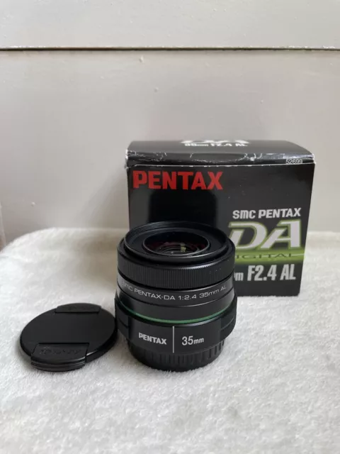 PENTAX SMC DA 35mm F/2.4 AL Lens For Pentax, Boxed, very good condition