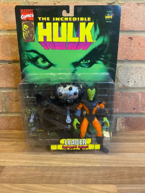 Marvel / ToyBiz The Incredible Hulk 'Leader' Action Figure / Carded & Sealed